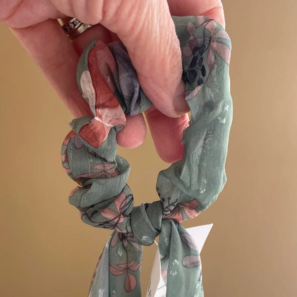 Bundle of 2 Floral PonyTail Scarves NWT‎
